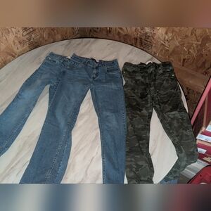 Set Of 3 Levi's Jeans And Joggers Size 12